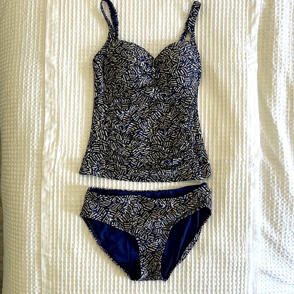 Nip Tuck Swim Bound Eye Australia Nip Tuck Tankini Size 4 Poshmark